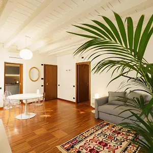Domus - Residenza Marconi , Vérone Italie