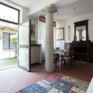 Apartment Charming Navigli Milan